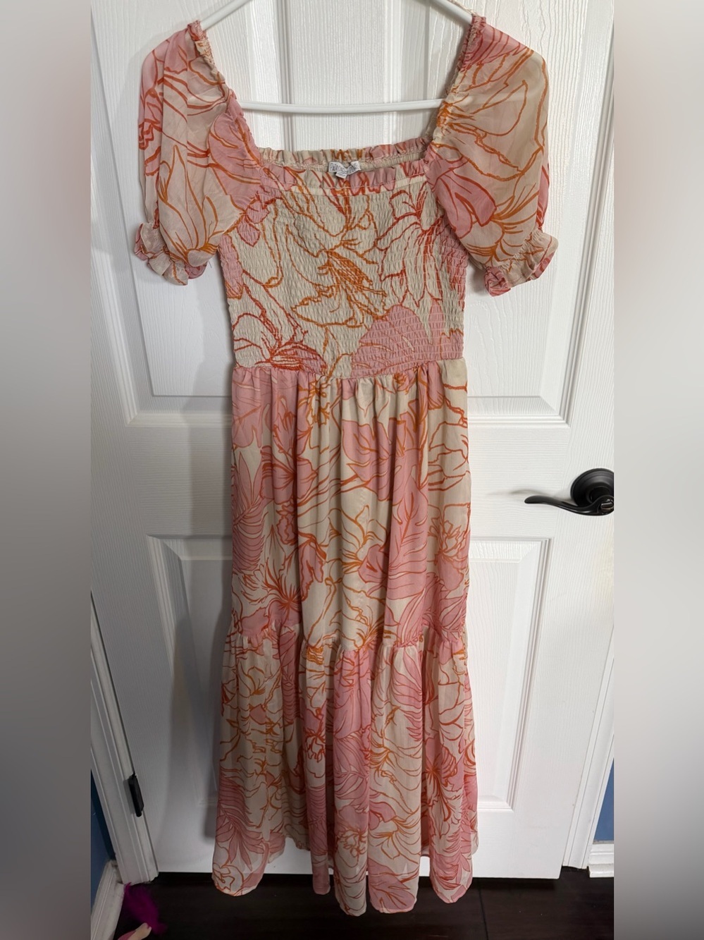 Patrons of Peace Pink and Cream Floral Puff-Sleeve Maxi Dress - Picture 2 of 5